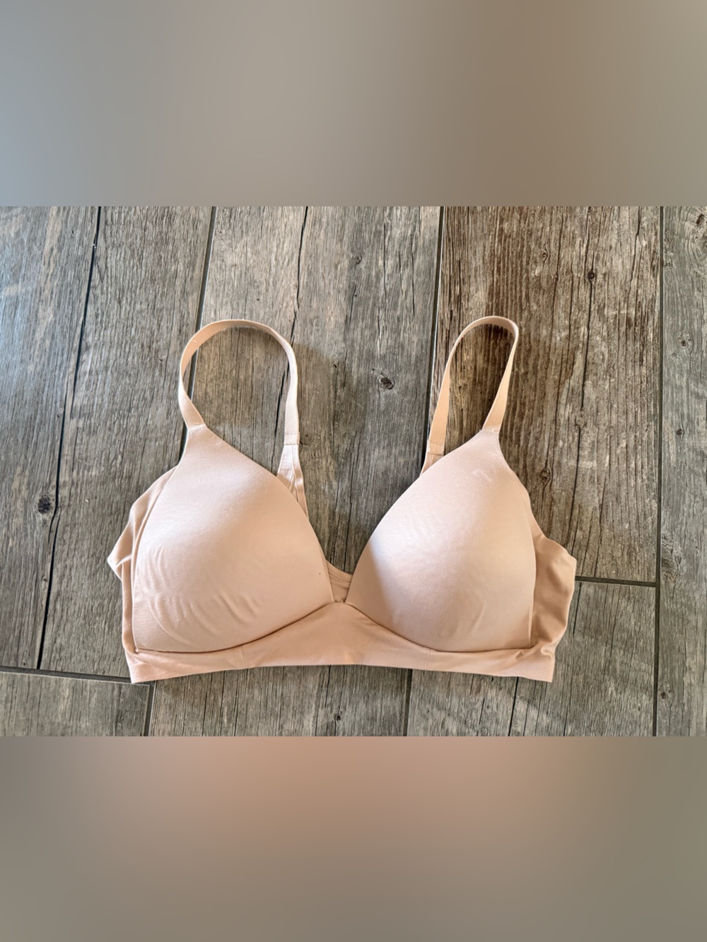 aerie Nude Strapless Smooth Bra size 34D